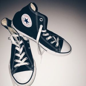 Black Converse